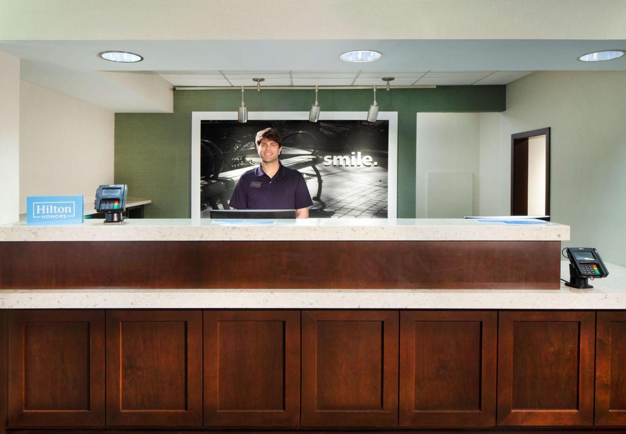 Hampton Inn Lawrenceville Exterior foto